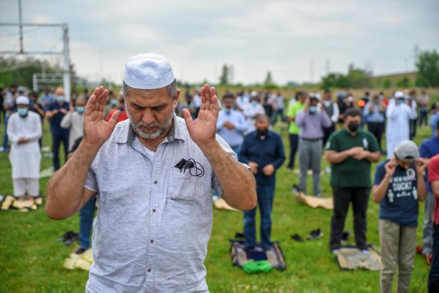 Kanada erweist getöteter muslimische Familie die letzte Ehre