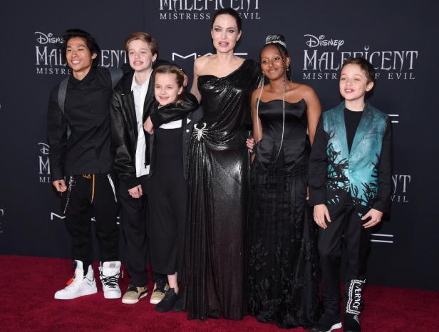 Angelina Jolie, Shiloh Nouvel Jolie-Pitt, Vivienne Marcheline Jolie-Pitt, Zahara Marley Jolie-Pitt, and Knox Leon Jolie-Pitt attend the premiere of "Maleficent: Mistress of Evil" in Los Angeles