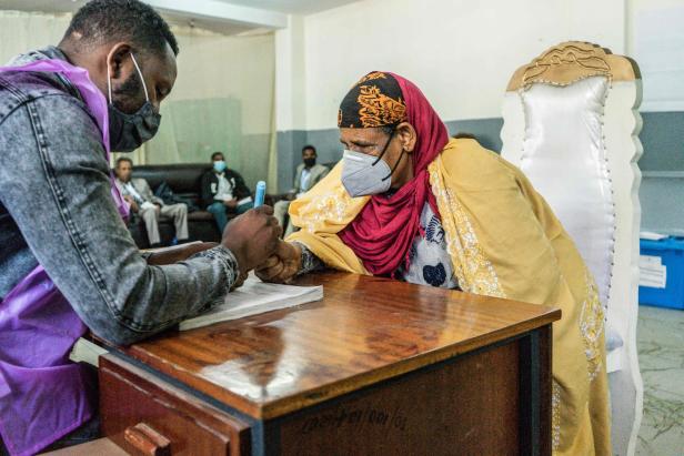 Nach Monaten der Gewalt: Äthiopien wählt neues Parlament