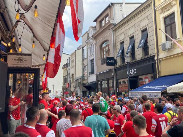 Von Boney M. bis Falco: ÖFB-Fans machten in Bukarest Stimmung