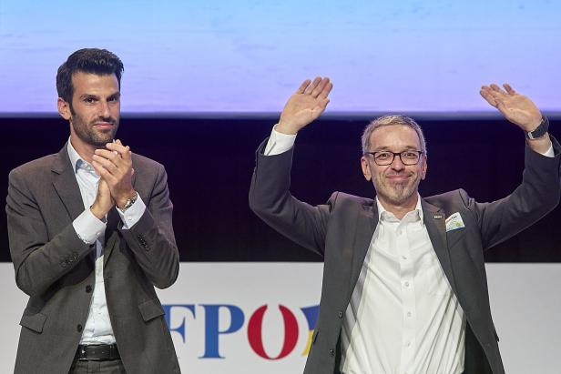 Landbauer mit 94,59 Prozent erstmals zum Chef der FPÖ Niederösterreich gewählt