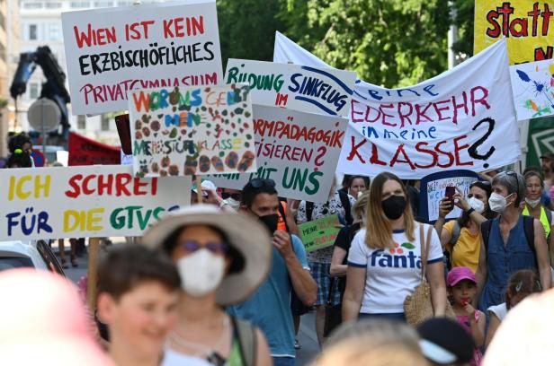 Hunderte demonstrierten gegen neue Wiener Lehrerzuteilung