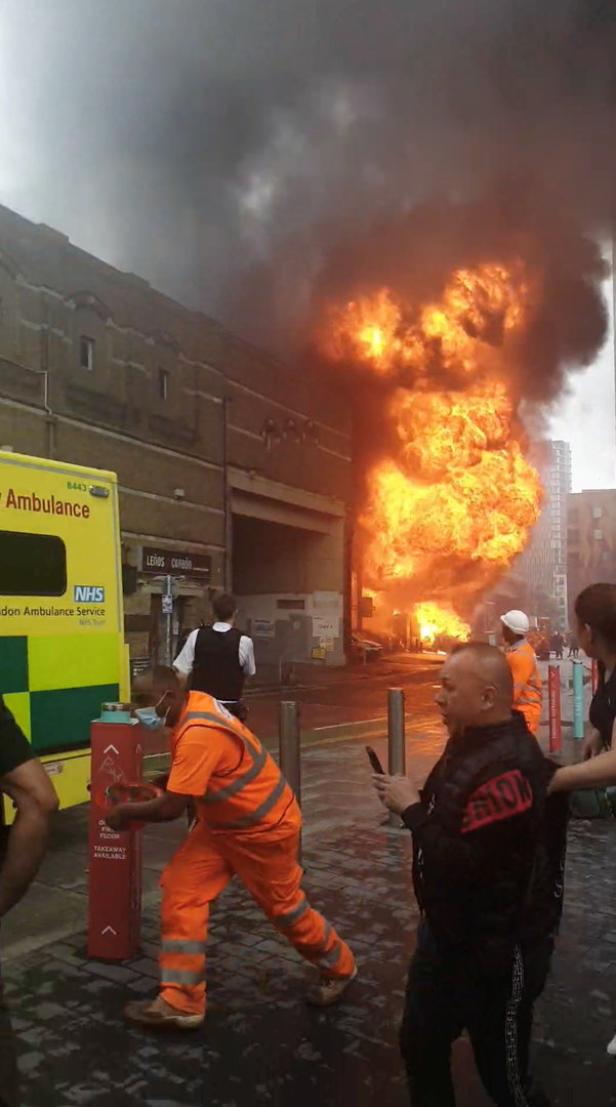 Sechs Verletzte bei Großbrand in London