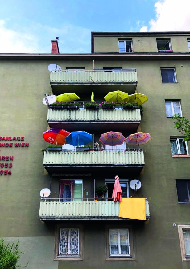 Postkarten aus Wien: Gemeindebau statt Stephansdom