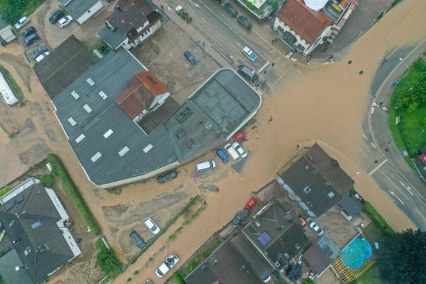Zahl der Todesopfer nach Hochwasser auf 170 gestiegen