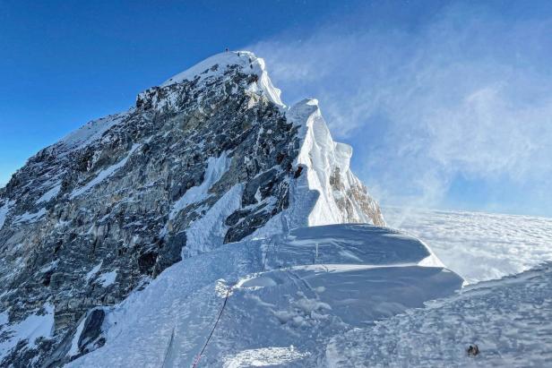Gletscher am Gipfel des Mount Everest schmilzt dramatisch