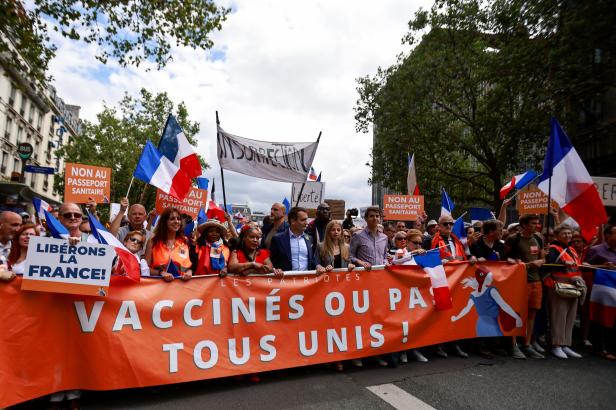 A protest against COVID-19 health pass in France