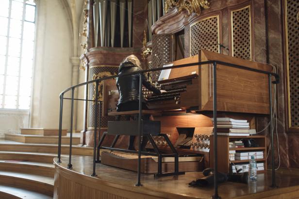 Anna von Hausswolff: Orgelklänge für mystischen Skulpturen-Park