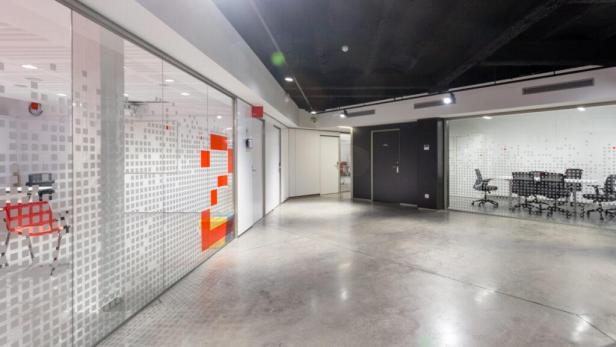 cLoxone_Red-Cross-Barcelona_10-1024x576