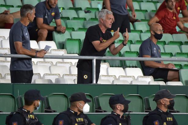 FBL-ESP-ITA-BETIS-ROMA-FRIENDLY AS-Roma-Trainer José Mourinho sorgte einmal mehr für Aufregung