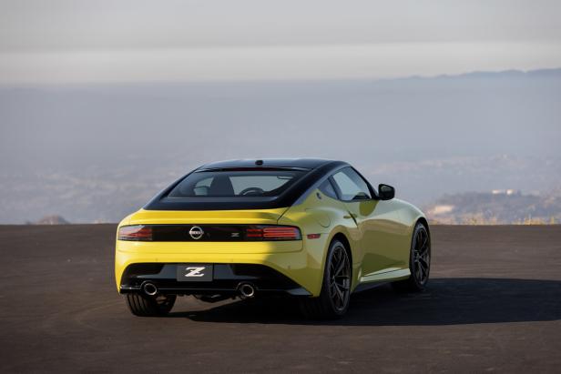 2023_nissan_z_u.s._market_proto_spec_edition_003-1200x800.jpg