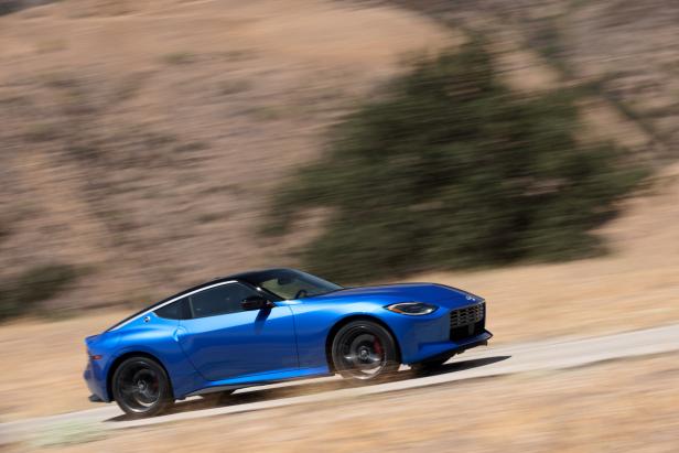 2023_nissan_z_u.s._market_performance_grade_004-1200x800.jpg