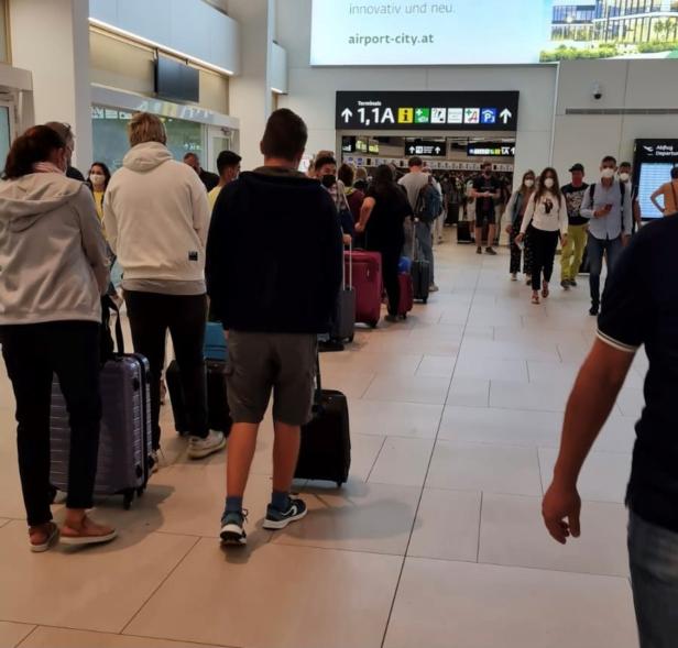 Chaos am Flughafen Schwechat: Ryanair-Passagiere blieben am Boden