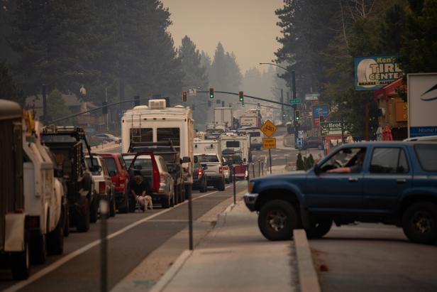 Kalifornien: Waldbrände bedrohen beliebtes Ausflugsgebiet Lake Tahoe