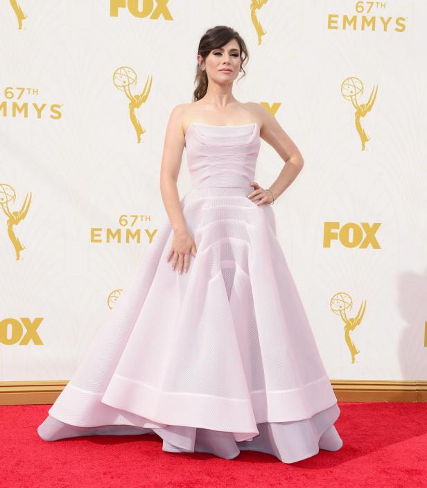 Rosa trifft Gelb: Trendschau bei den Emmys