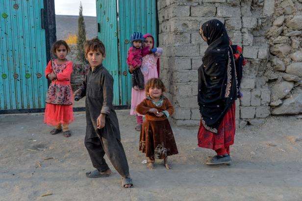 Hälfte der afghanischen Bevölkerung von Hungersnot bedroht