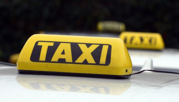 Warum eine Akademikerin liebend gerne Taxi fährt