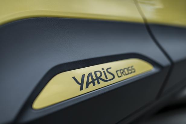 yaris-cross-elegant-dpl-2021-detail-027-2.jpg