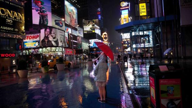 Viele Orte an der US-Ostküste sind noch überschwemmt. Tausende nach "Irene" abgeschnitten
