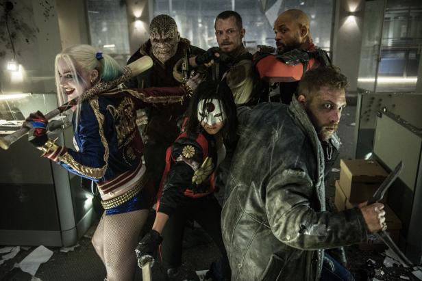 "Suicide Squad" trotz Verlusten an der Spitze der US-Charts
