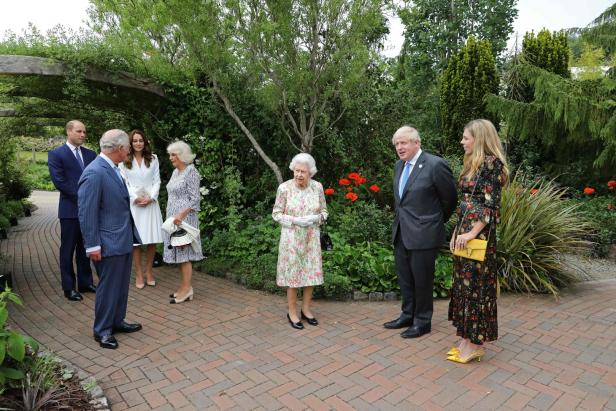 Enthüllungs-Bericht: Wie böse Boris Johnsons Frau über Royals lästern soll