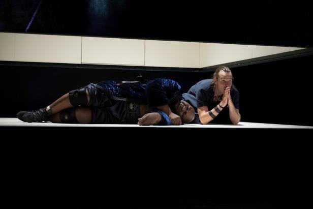 "Othello": Toller Titelfight im Boxen, der letztlich aber nur Verlierer kennt
