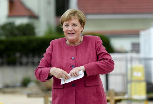 Jacke wie Hose: Die stille Macht der Merkel-Mode