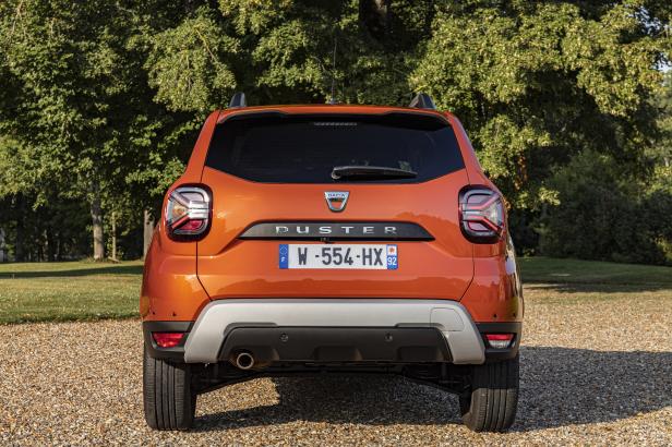 dacia_duster_orange_arizona_4x2_19.jpg