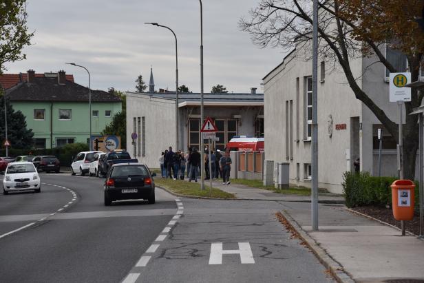 Entwarnung nach Bombendrohung in Schwechater Mittelschule