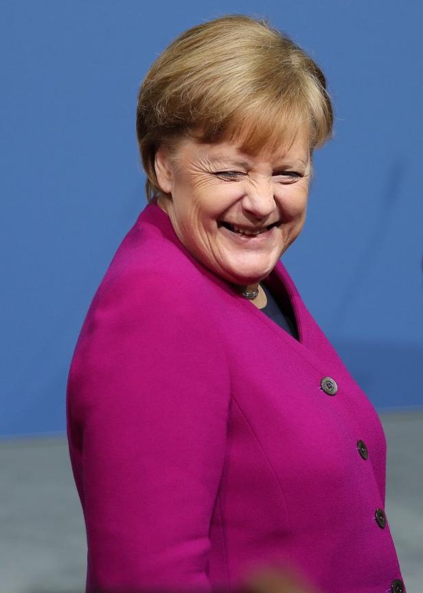 Merkel im Vogelhaus - Schnappschüsse einer Kanzlerinnenschaft