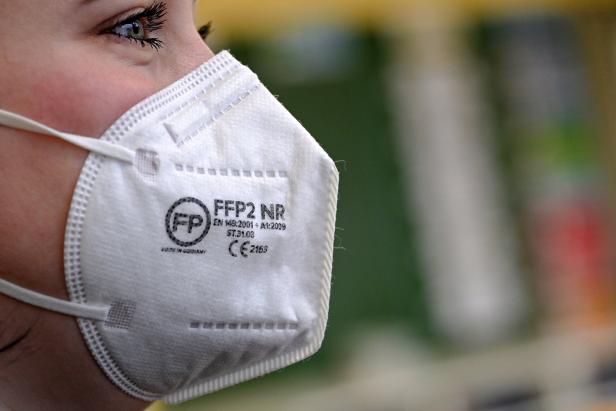 Das Millionen-Geschäft mit den FFP2-Masken