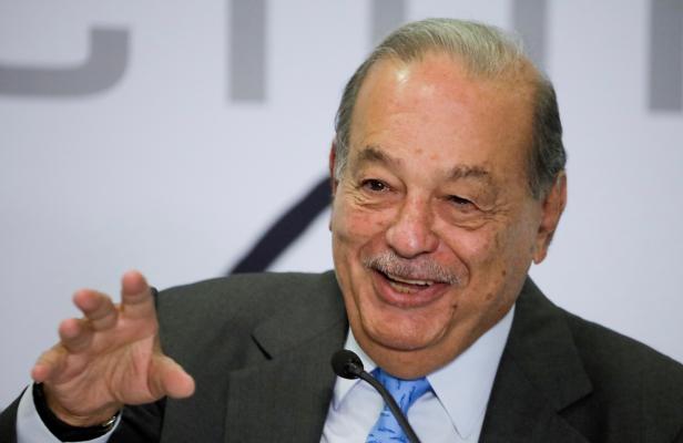 FILE PHOTO: Mexican billionaire Carlos Slim attends a news conference in Mexico City