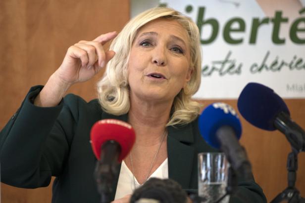 Präsidentschaftswahlen in Frankreich: Gefahr für Le Pen von rechts