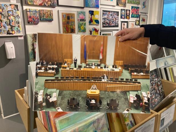 Kunstsupermarkt eröffnet: Original-Werke von 69 bis 359 Euro
