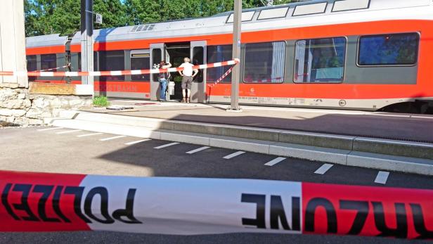 Attacke in Schweizer Zug: Ein Opfer und Täter gestorben