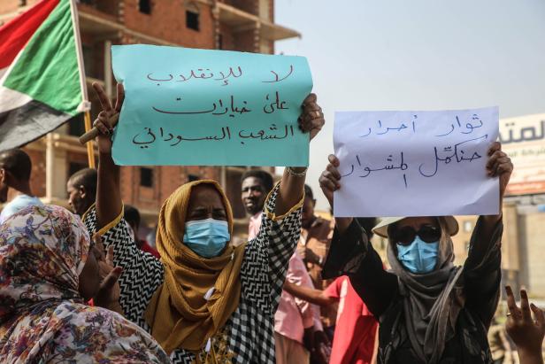 Tote und Verletzte bei Massendemos nach Militärputsch im Sudan