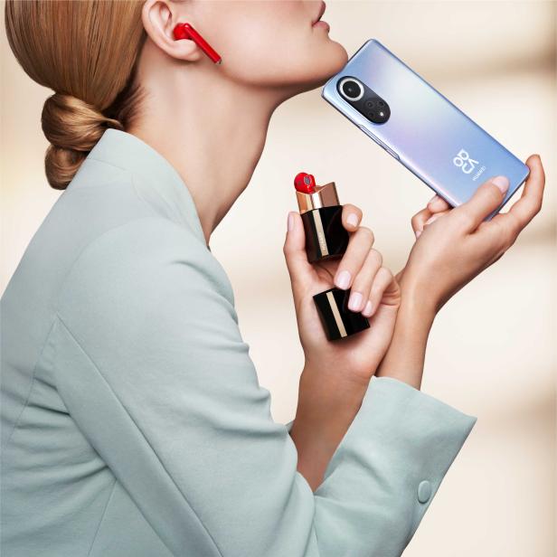 Das neue HUAWEI nova 9: Auffallend innovativ. Ab sofort in Österreich verfügbar.