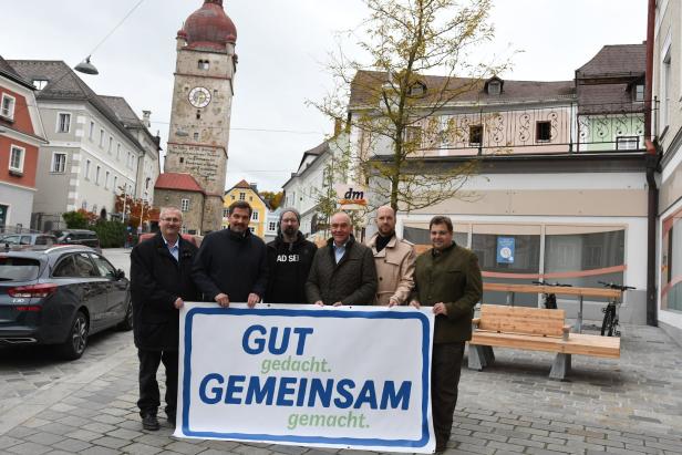 Geimpfter FPÖ-Gemeinderat wechselt vor Demo zu anderer Partei