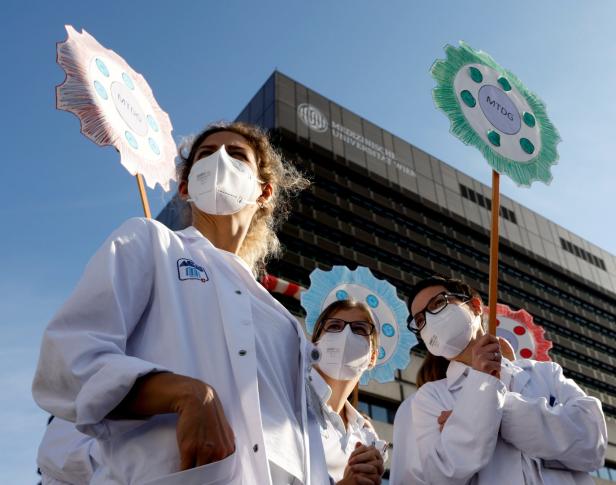 "Handelt endlich": Gesundheitspersonal protestierte gegen Überlastung