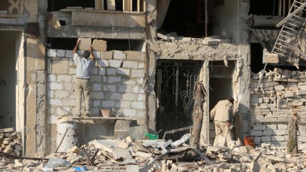 Syrien: Manbij ist befreit, Aleppo zerstört
