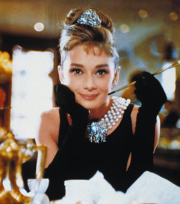 Audrey Hepburn als Holly Golightly in „Frühstück bei Tiffany“.