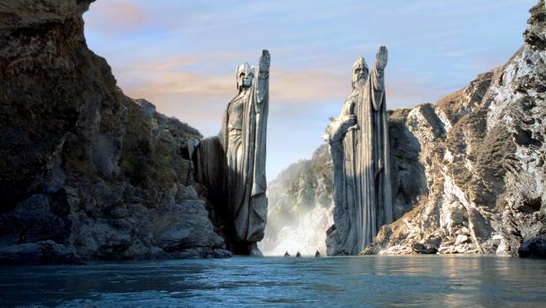 Die Argonath, auch bekannt als die Säulen der Könige, aus „Der Herr der Ringe“.