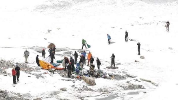 Nepal: Hilfe für die Bergretter am Dach der Welt