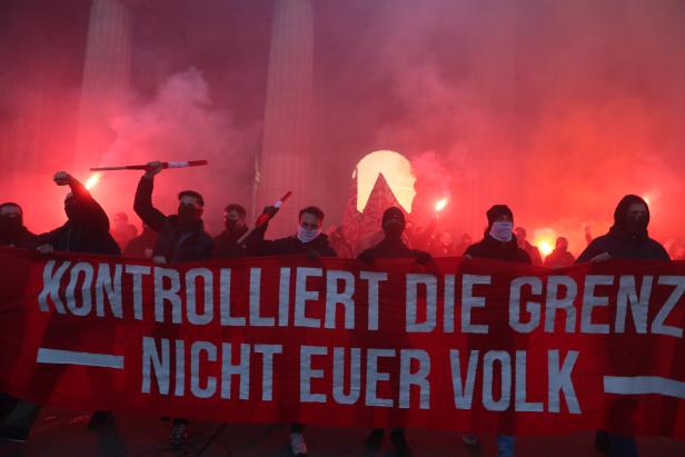 Groß-Demo in Wien: "Dieser Weg wird kein leichter sein"