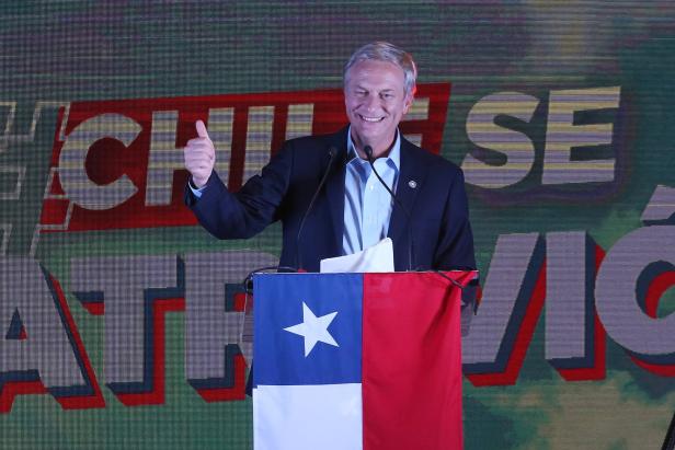 Chile vor Präsidenten-Stichwahl zwischen gegensätzlichen Kandidaten