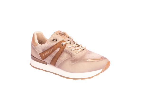 Ein beiger Bugatti-Sneaker mit braunen Akzenten und weißer Sohle.
