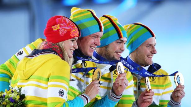 Deutsche Athleten mit Goldmedaillen bei den Olympischen Winterspielen 2014 in Sotschi.