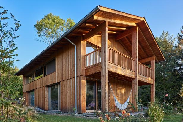 Holzhäuser, die zeigen, was mit dem Baustoff  alles möglich ist