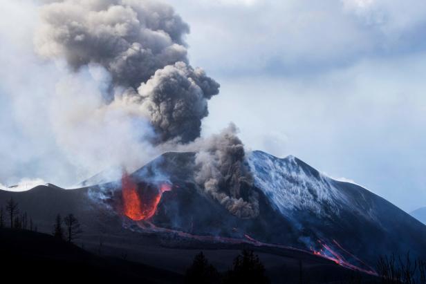 La Palma: Neuer Lavastrom bedroht bisher verschonten Ort