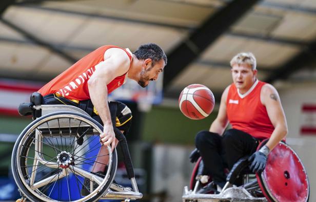 Rollstuhl-Basketball: "Ich sehe keine Behinderten auf dem Platz"